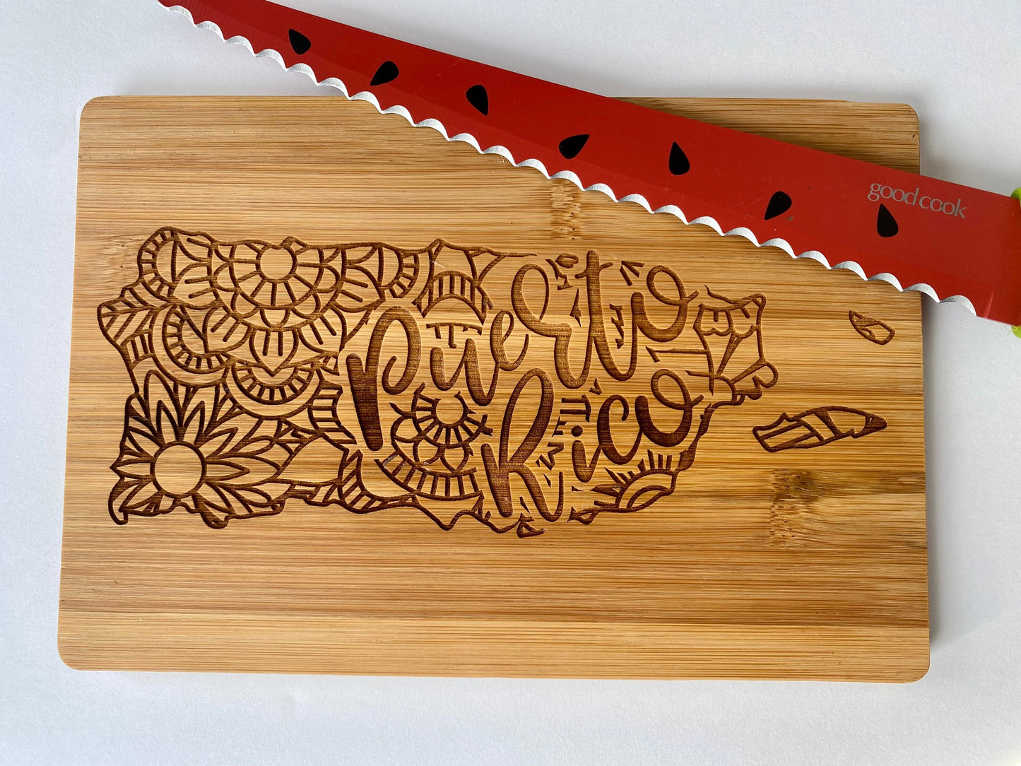 Puerto Rico Bamboo Cutting Board: Engraved Mandala Serving Board