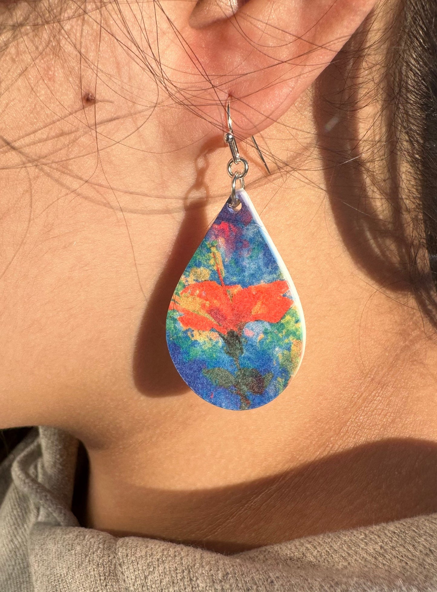 Colorful Hibiscus flower tropical earrings dangle, flor de maga jewelry, Puerto Rico art, birthday gift for gardener, lightweight statement