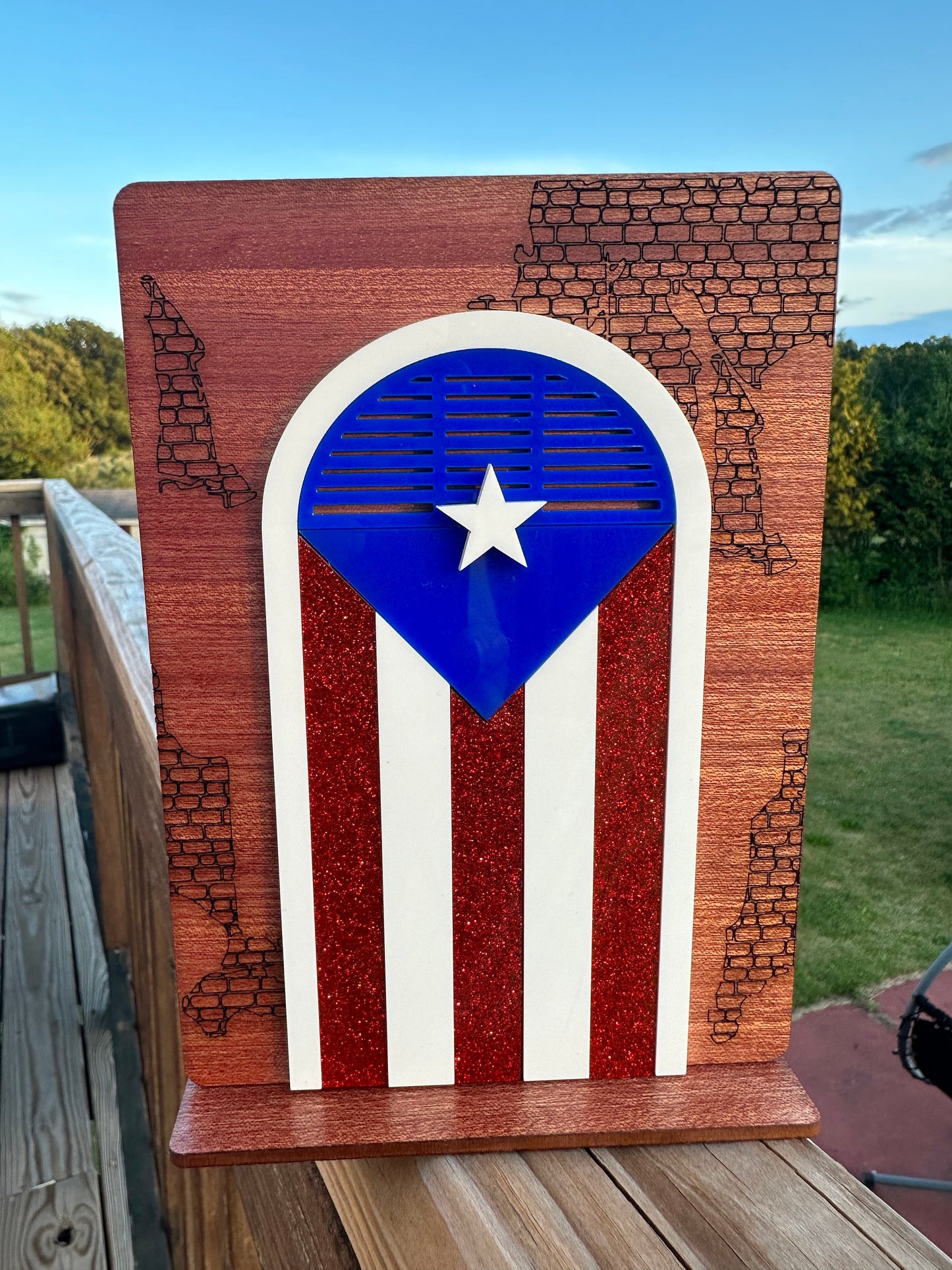 Puerto Rican Flag Desk Sitter: Sapele Wood Calle Jose Art