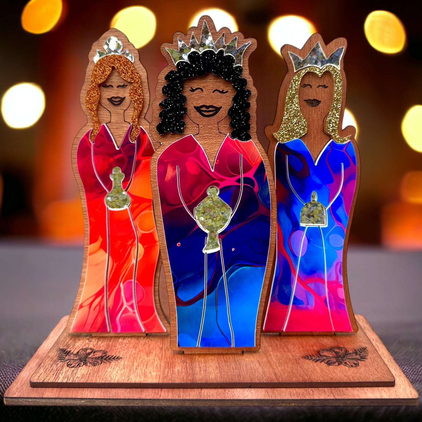 Three Queens Statue, Feminine Three Kings Nativity Set, Puerto Rican Christmas Decor, Handmade Wood and Acrylic Religious Art desk sitter