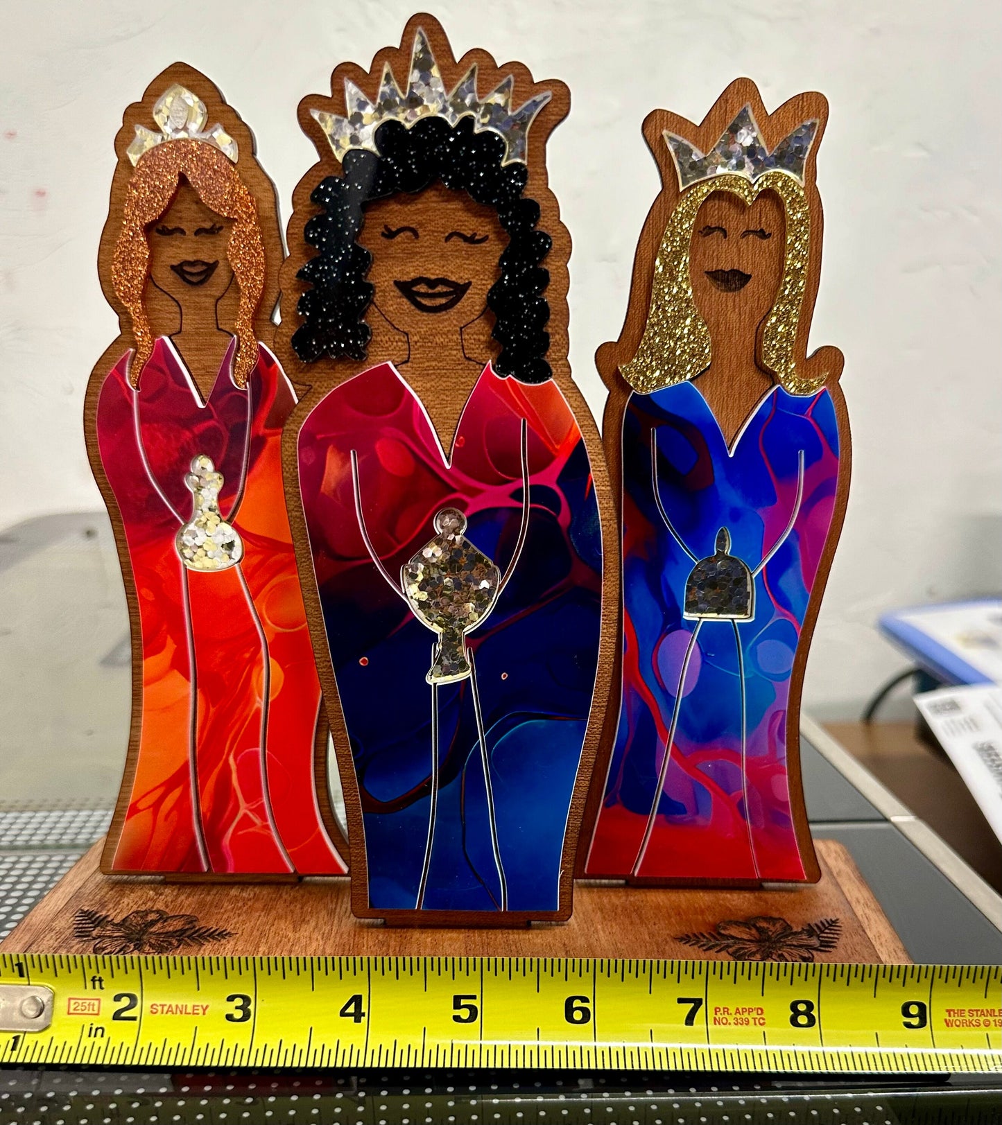 Three Queens Statue, Feminine Three Kings Nativity Set, Puerto Rican Christmas Decor, Handmade Wood and Acrylic Religious Art desk sitter