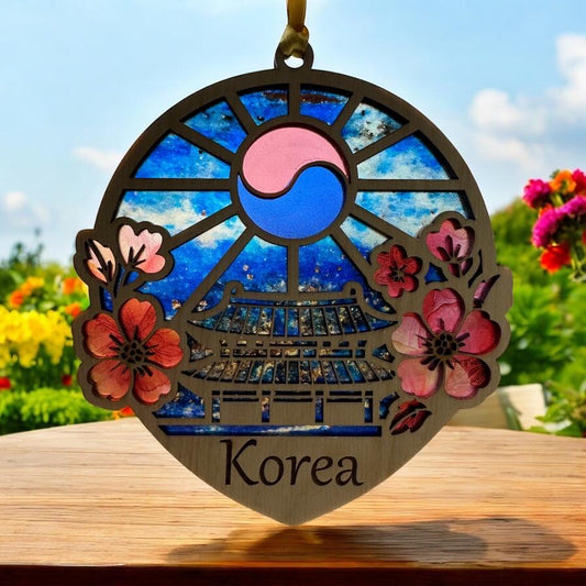 Korean Palace Suncatcher: Gyeongbokgung, Rose of Sharon, Maple Wood