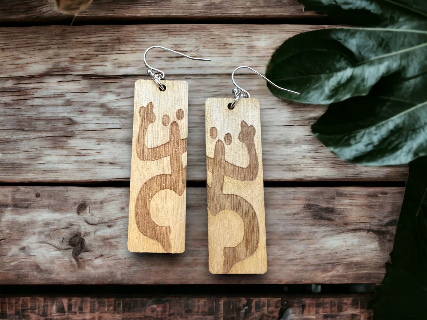 Taino Coqui Sol Wood Earrings: Puerto Rico Tropical Jewelry